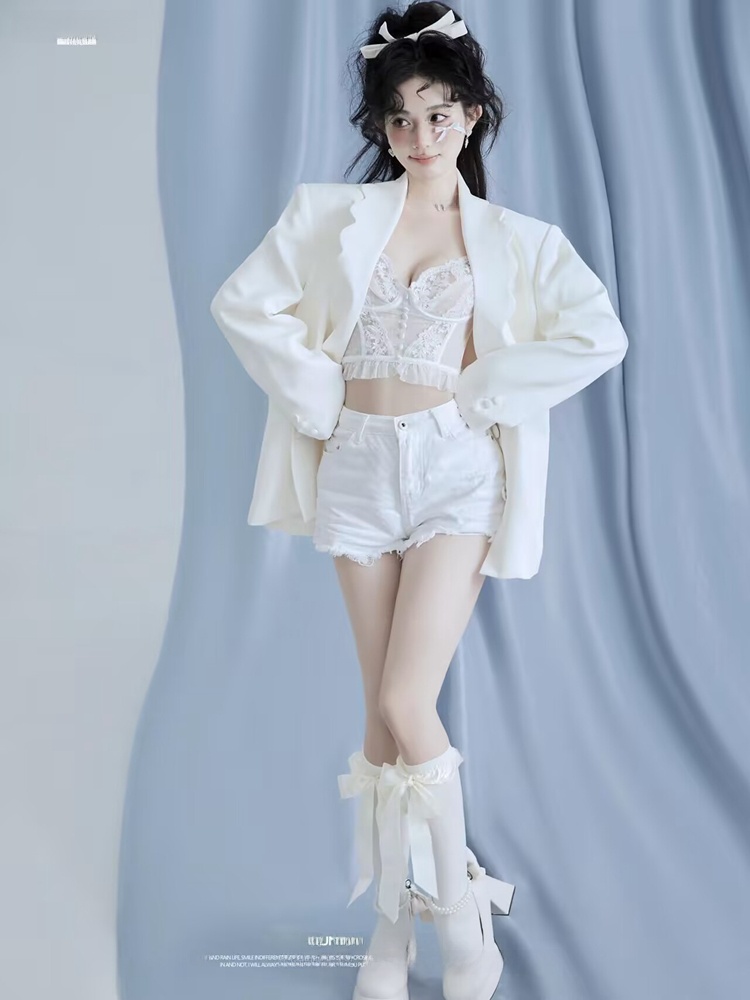 Summer Clothing For Girls - Studio Photography Suit White Simple Girl