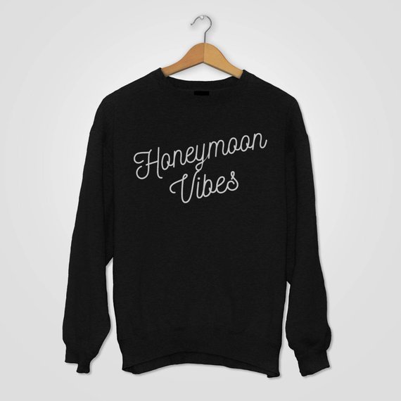 Sugarbaby Honeymoon Vibes Swea - Summer Clothing Vibes avis et prix
